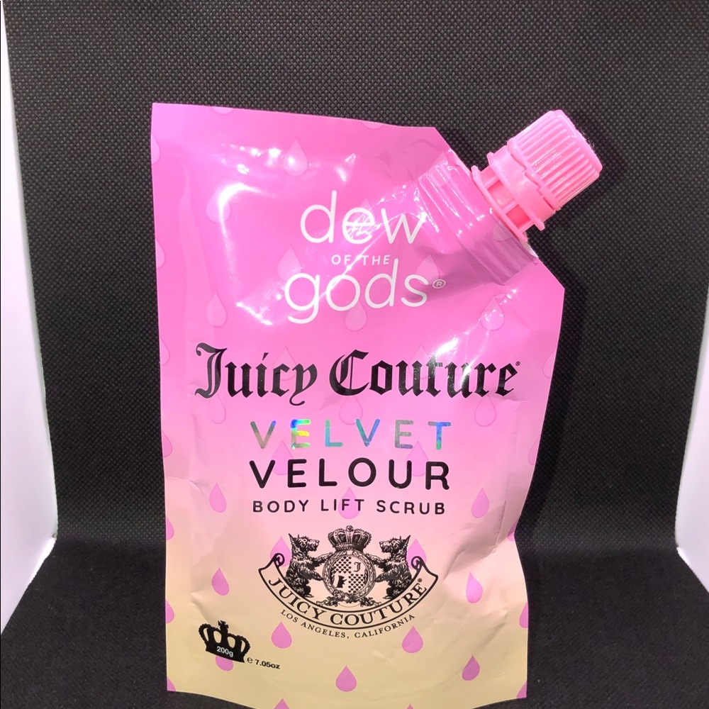 Dew of the Gods Juicy Couture velvet velour Body Lift Scrub NEW and sealed